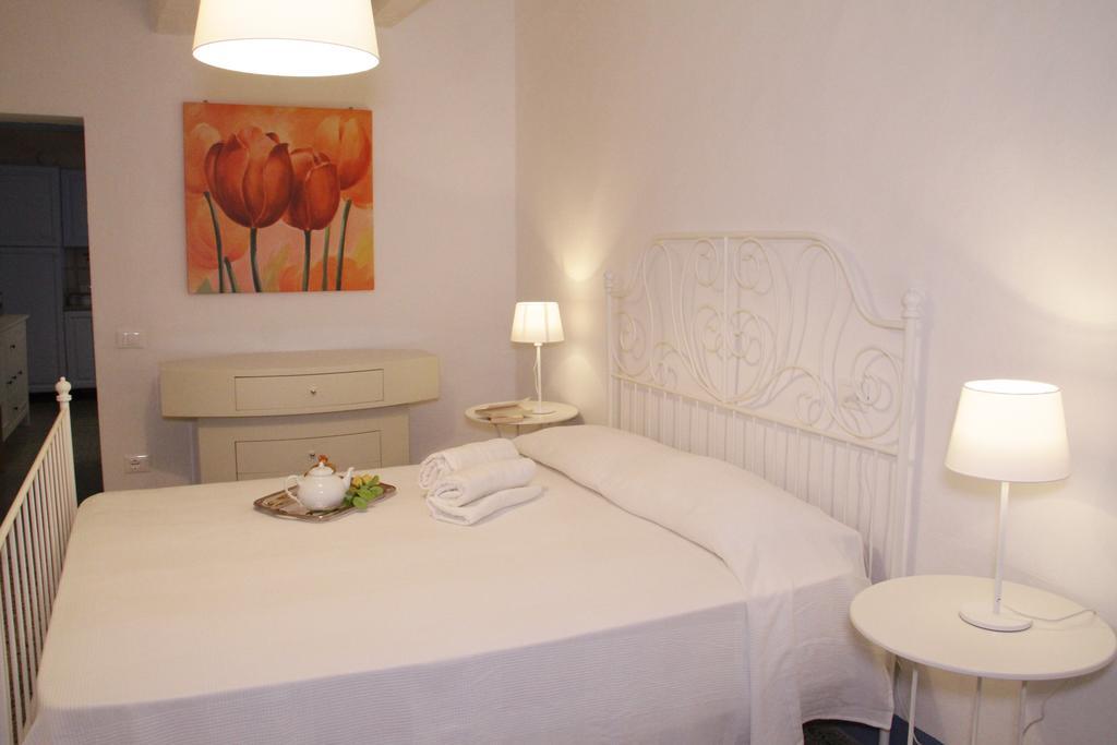 Abitare Il Borgo Piazza Del Popolo Apartment Castagneto Carducci Bagian luar foto