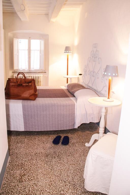 Abitare Il Borgo Piazza Del Popolo Apartment Castagneto Carducci Bagian luar foto